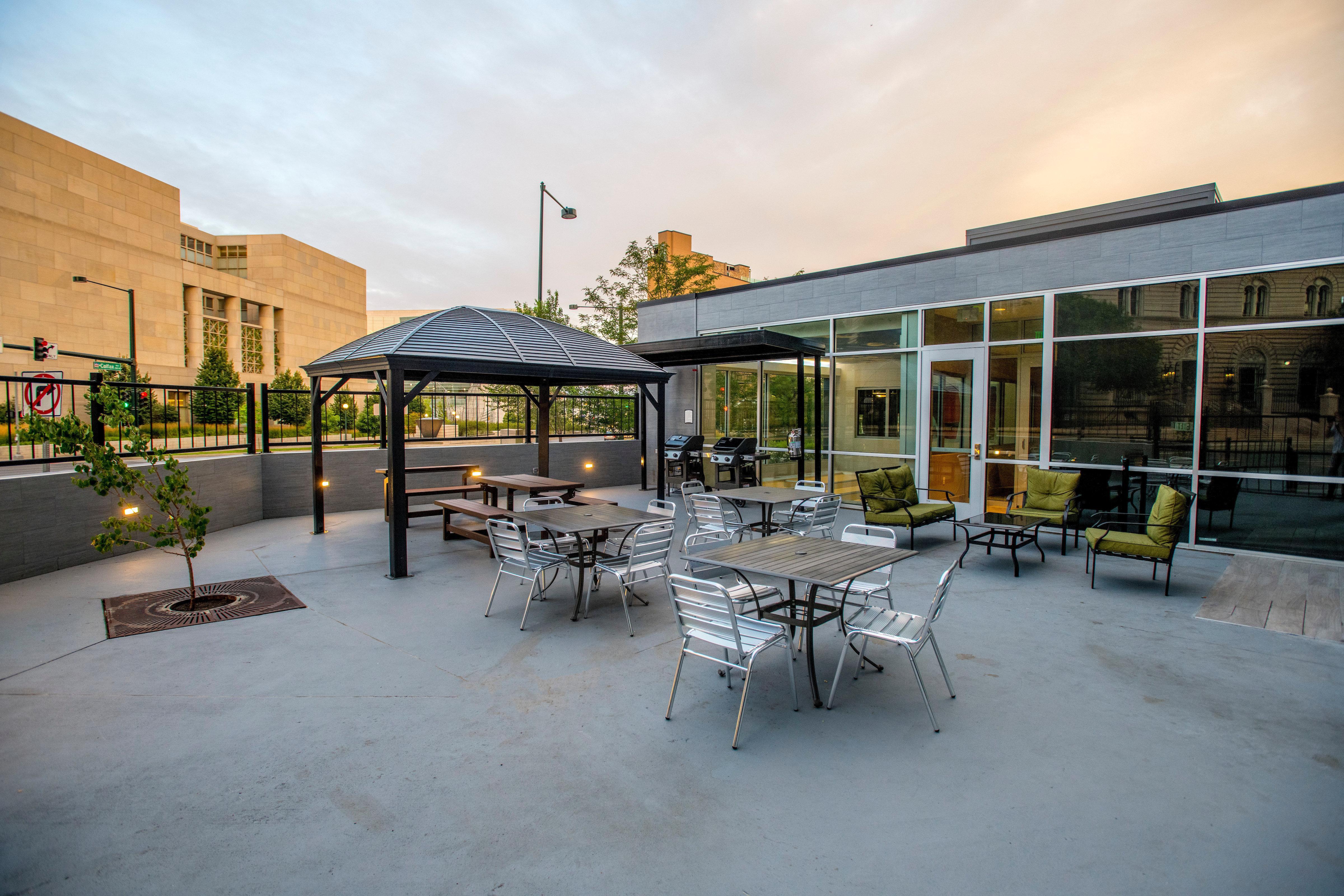 Staybridge Suites Denver Downtown, An Ihg Hotel Exterior photo